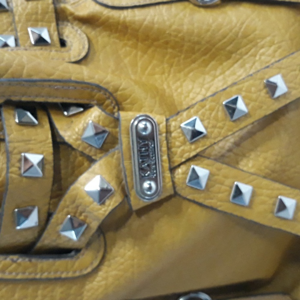 Kathy Van Zeeland Metal Studded Drawstring Bucket Bag In Mustard Yellow *EUC* - Picture 7 of 11